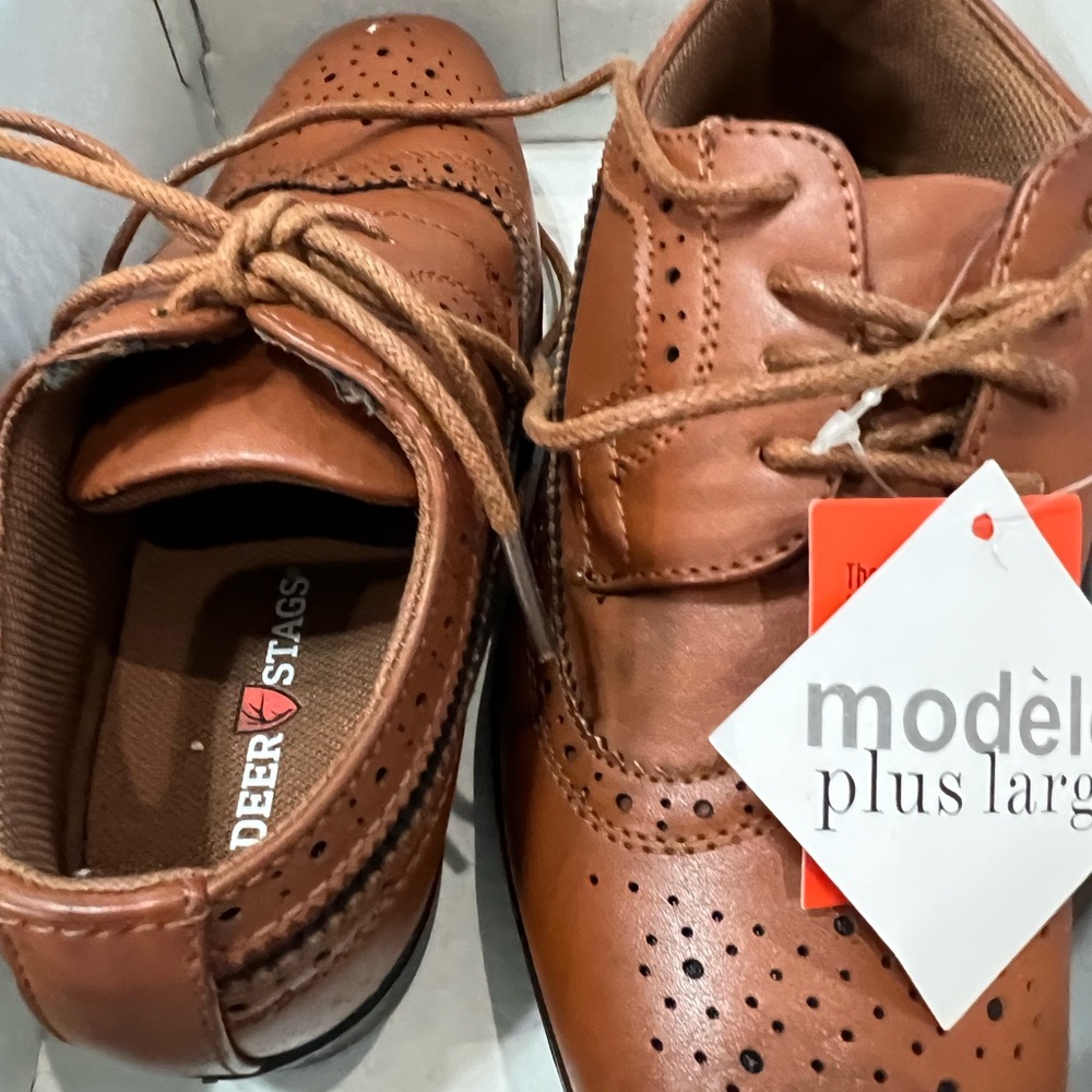 Boys shoes. Brand new with tags! 13W size.